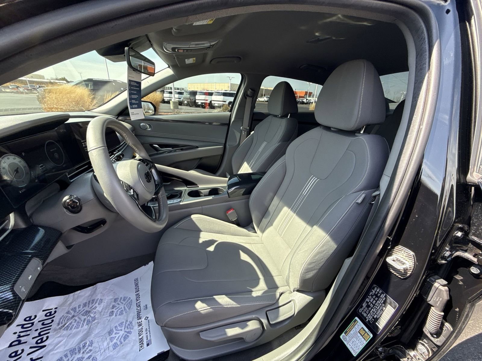 Used 2023 Hyundai Elantra SEL w/ Convenience Package image 12