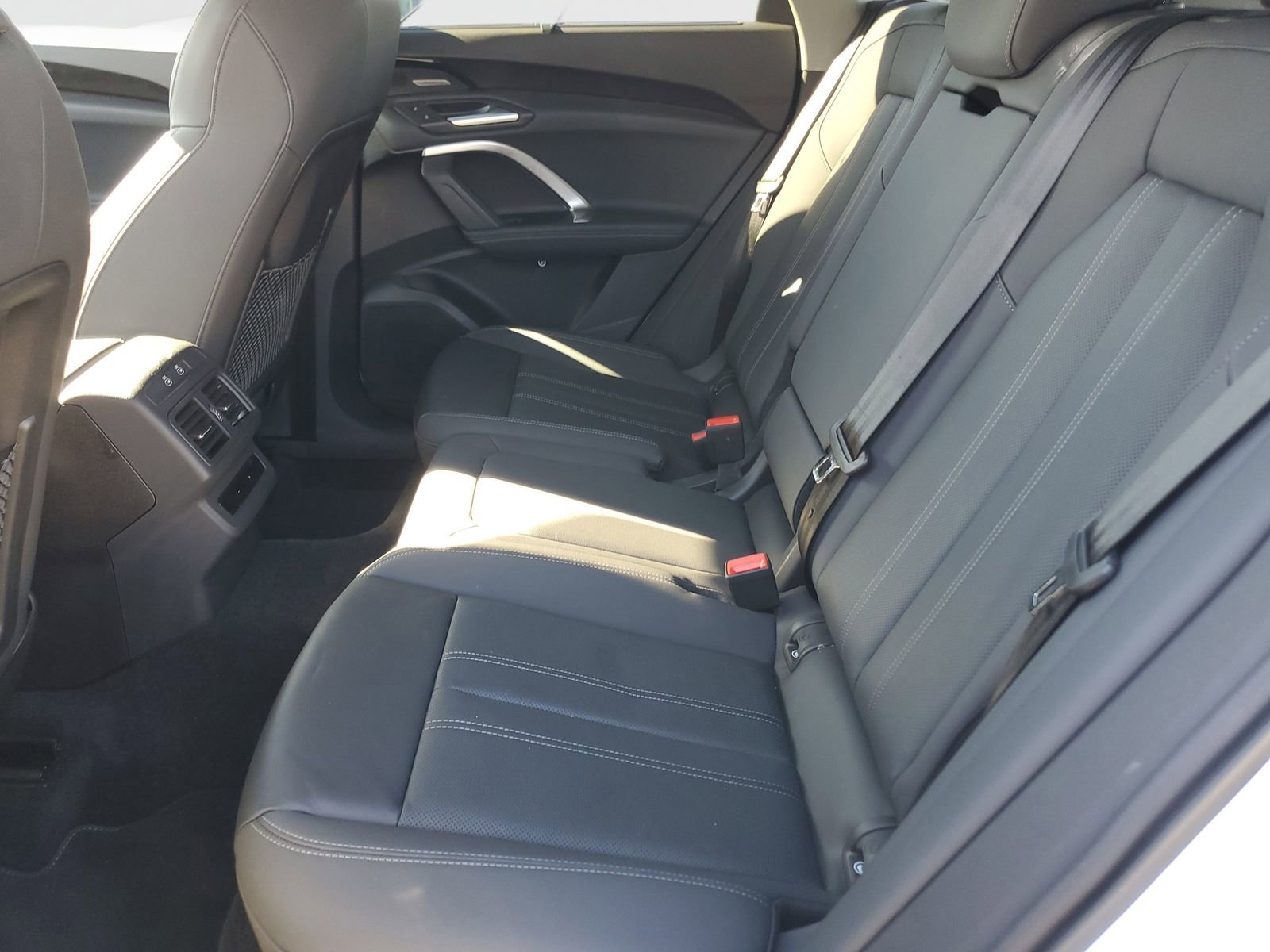 Used 2025 Audi Q5 Premium Plus w/ Premium Plus image 15