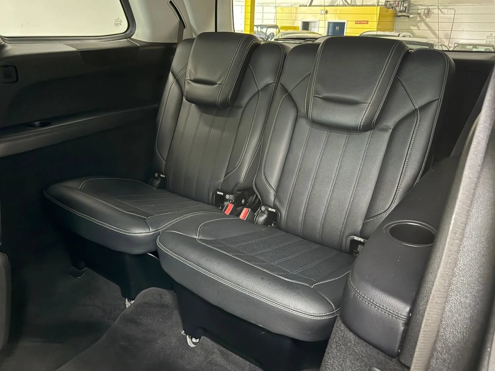 Used 2016 Mercedes-Benz GL 320 BlueTEC 4MATIC w/ Premium I Package image 20