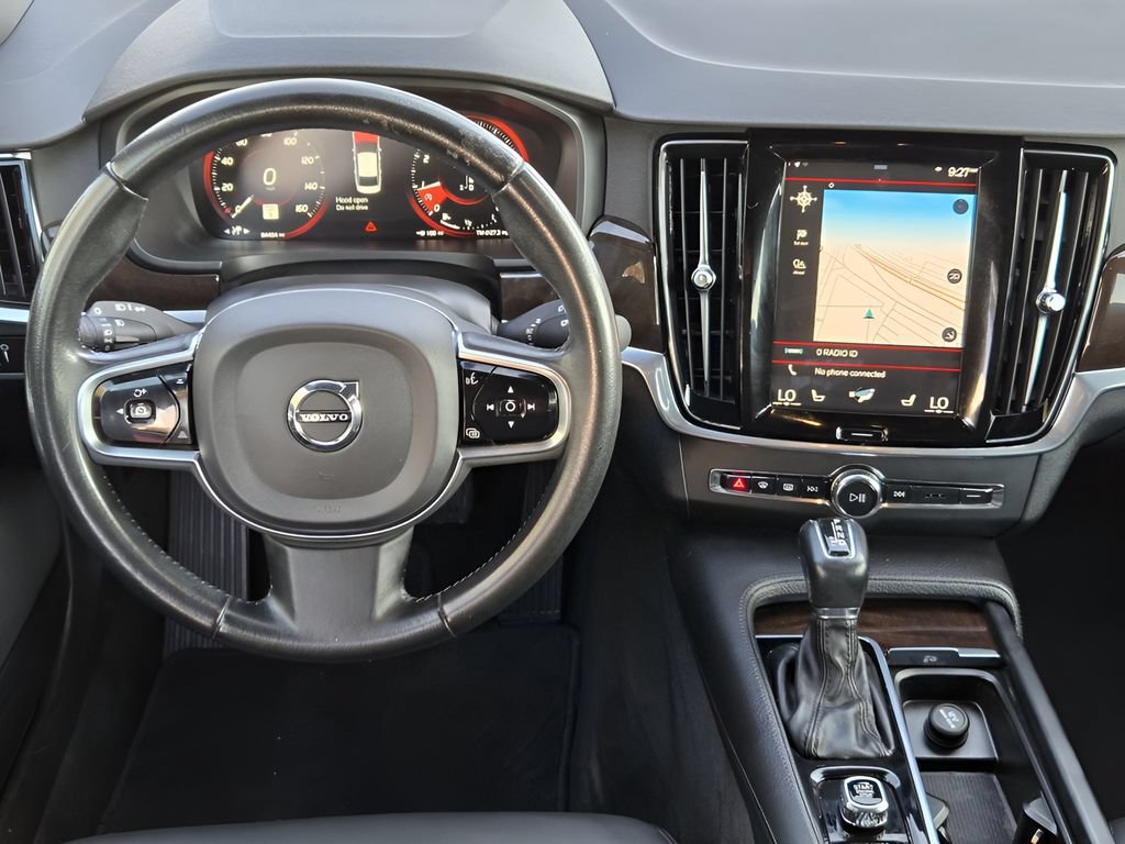 Used 2020 Volvo S90 T6 Momentum AWD/4WD image 25