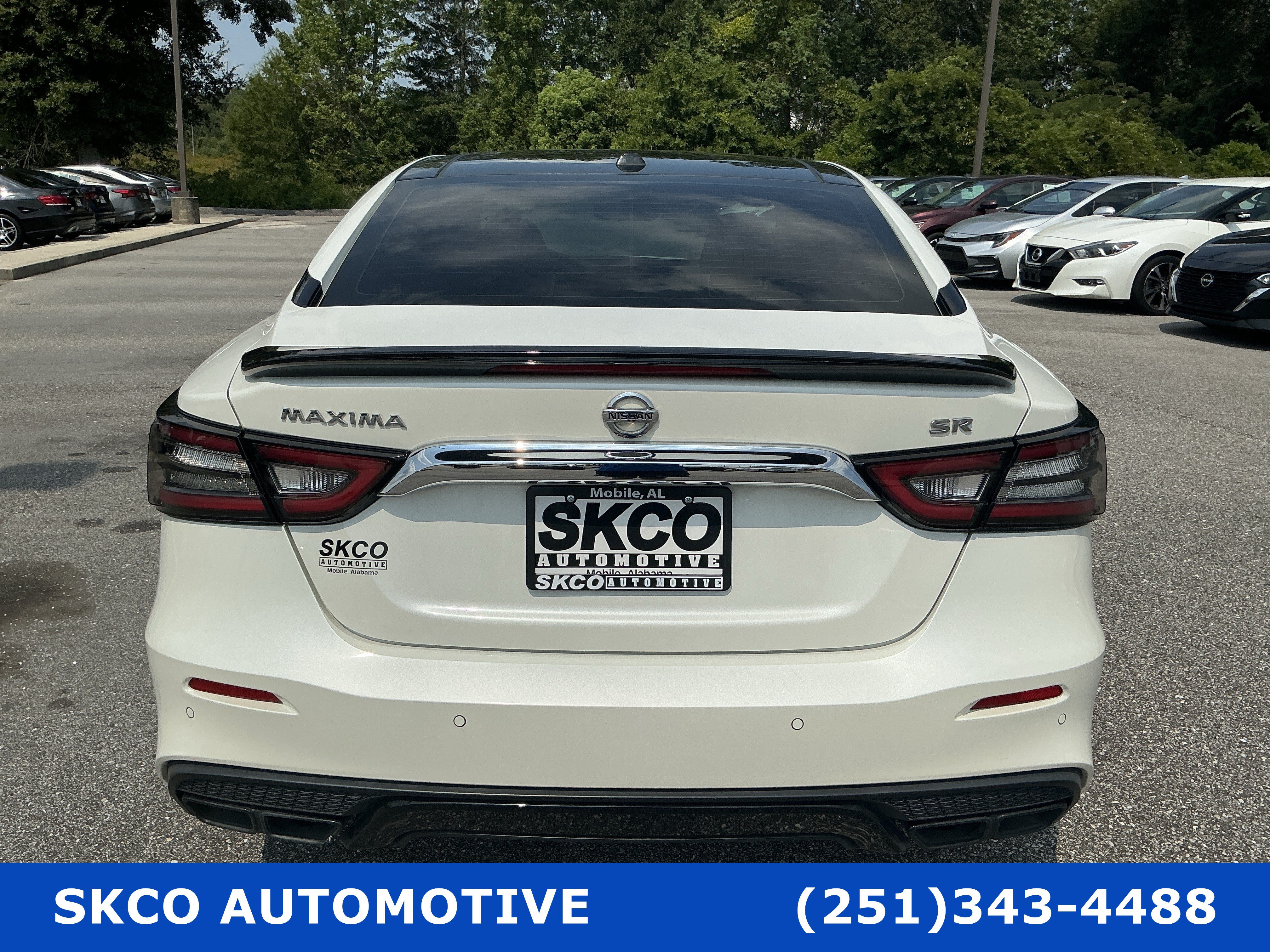 Used 2020 Nissan Maxima SR w/ Sport Mat Group FWD image 4