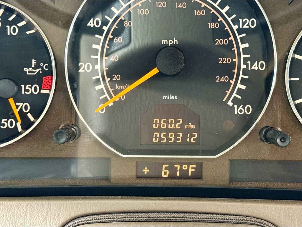 Used 1999 Mercedes-Benz SL 500 image 12