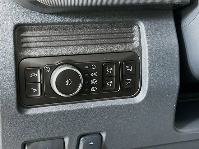 New 2026 Ford F450 Platinum w/ FX4 Off-Road Package image 10