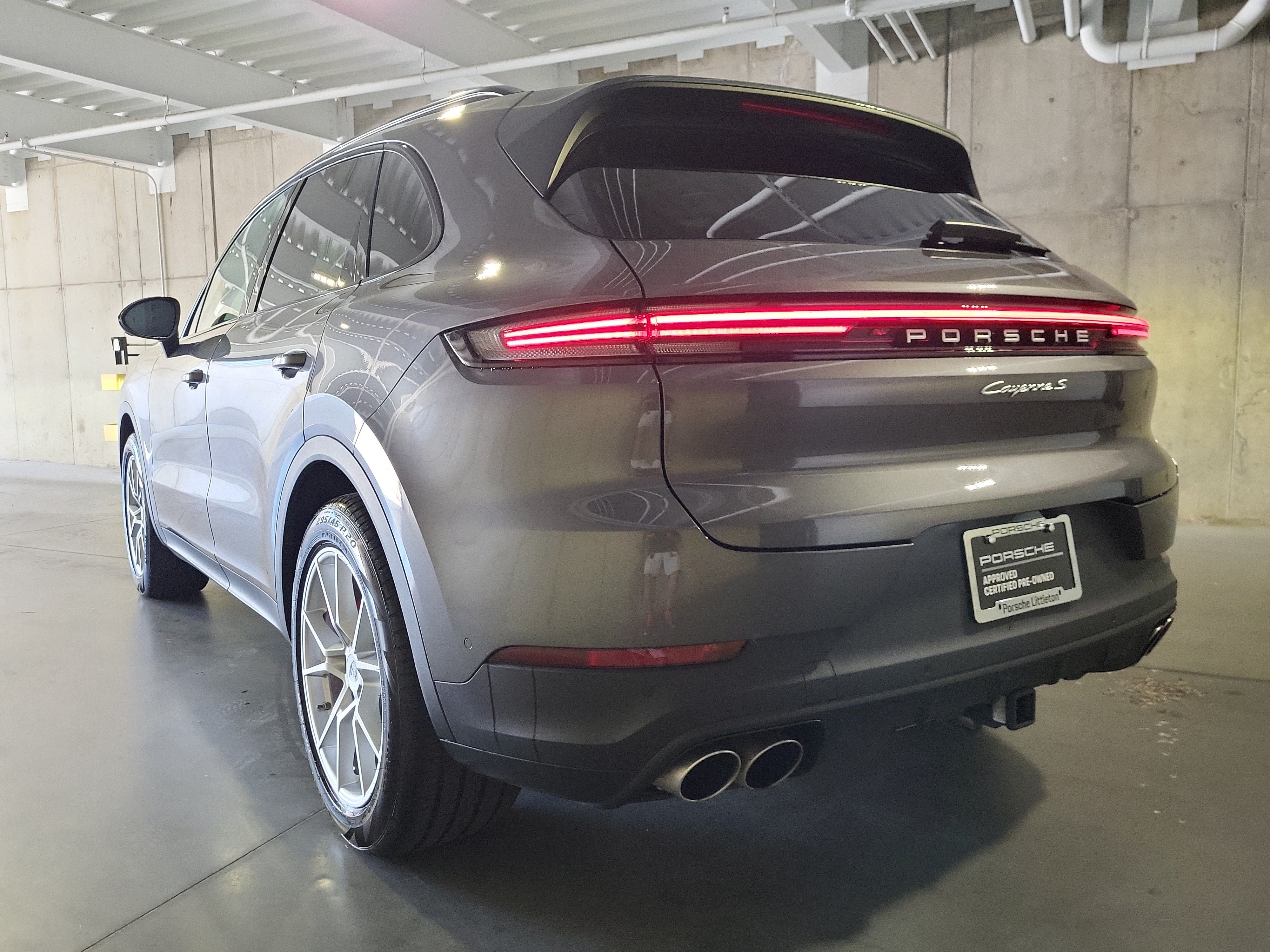 Certified 2026 Porsche Cayenne S AWD/4WD image 3