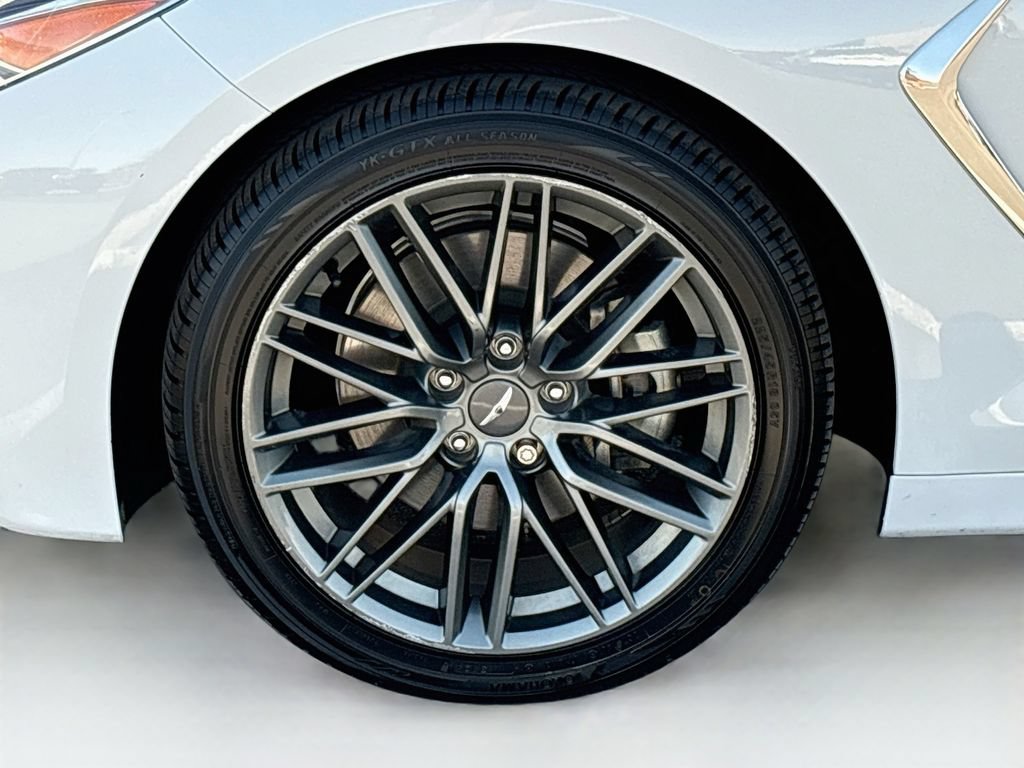Used 2019 Genesis G70 2.0T Advanced w/ Prestige Package AWD/4WD image 30