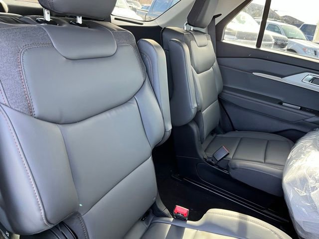 New 2026 Ford Explorer Active w/ Active Comfort Package image 19