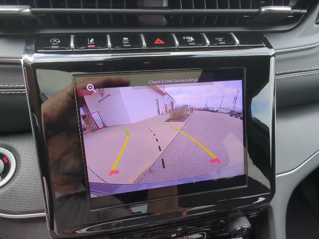 New 2026 Jeep Grand Cherokee Laredo X AWD/4WD image 19