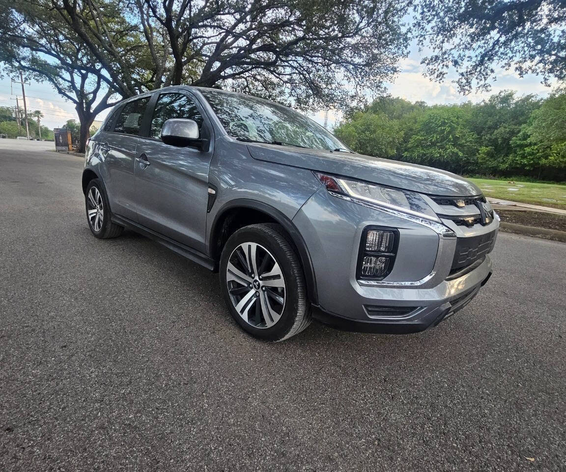 Used 2022 Mitsubishi Outlander Sport FWD image 2