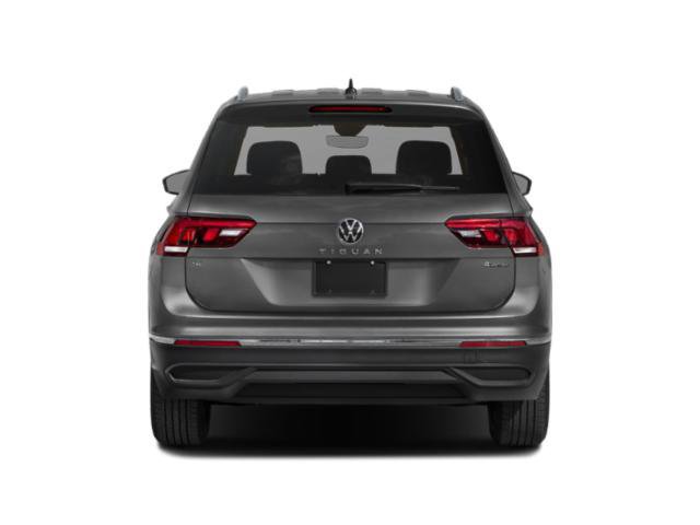 Used 2022 Volkswagen Tiguan SE w/ Panoramic Sunroof Package image 8