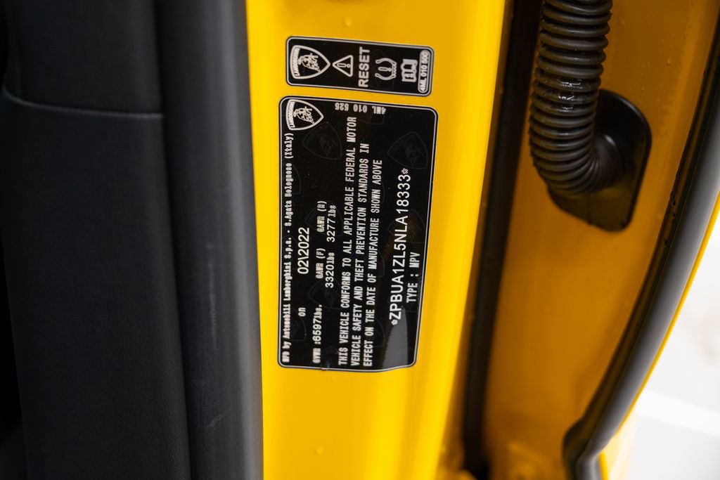 Used 2022 Lamborghini Urus image 79