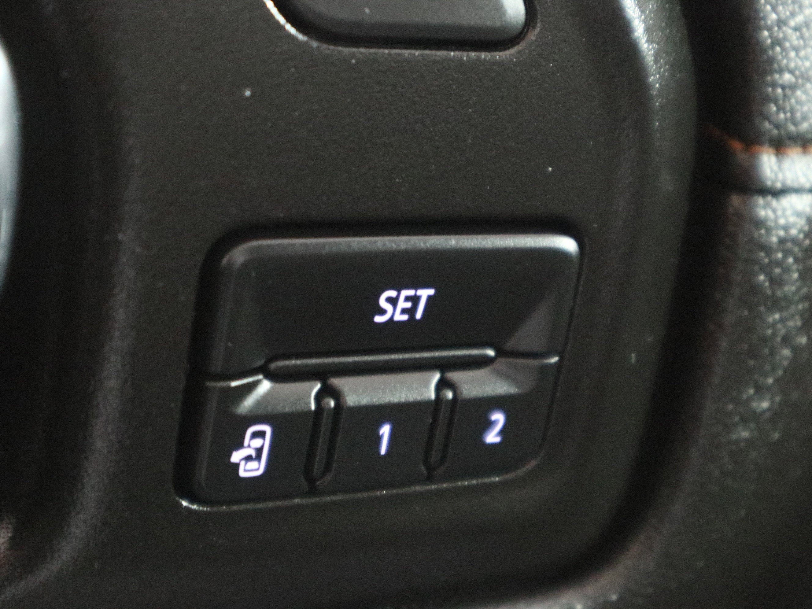 Used 2021 GMC Sierra 1500 AT4 image 33