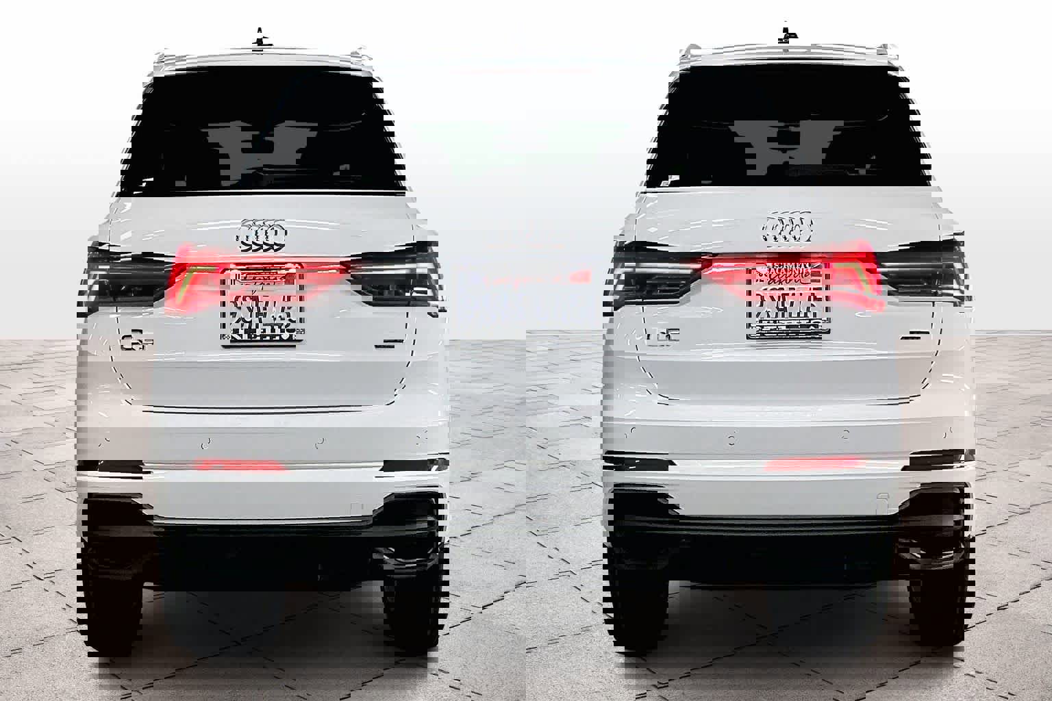 Certified 2025 Audi Q3 2.0T Premium image 7