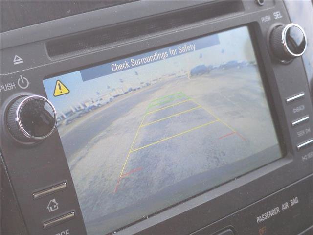 Used 2017 Chevrolet Traverse LT w/ Style and Technology Package image 11