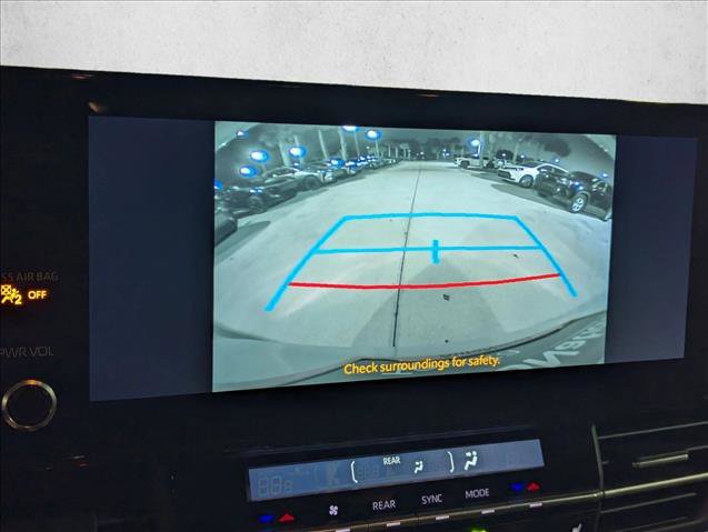 New 2026 Toyota Sienna XLE image 12