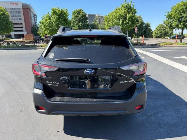 Used 2024 Subaru Outback Premium AWD/4WD image 7