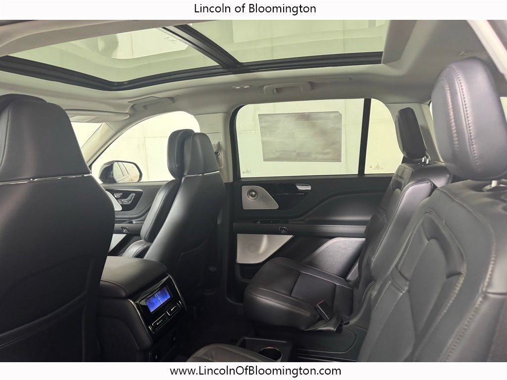 New 2026 Lincoln Aviator Reserve AWD/4WD image 30