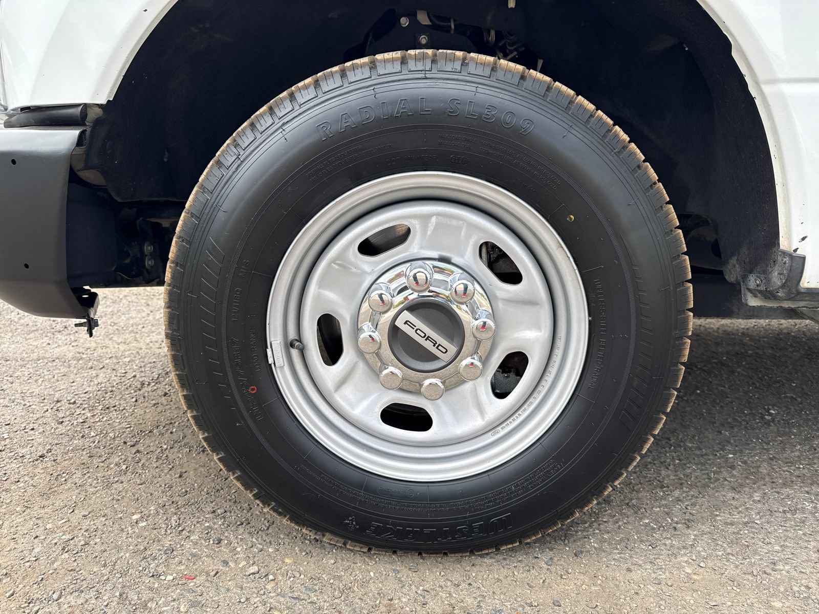 Used 2022 Ford F250 XL RWD image 27