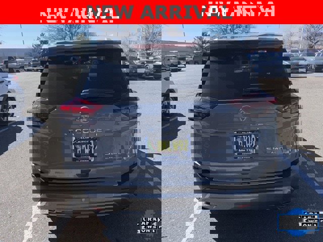 Used 2023 Nissan Rogue SL w/ SL Premium Package image 10