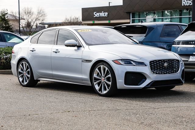 Used 2021 Jaguar XF R-Dynamic SE image 6