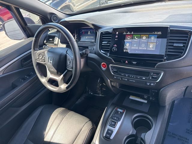 Used 2022 Honda Passport TrailSport image 12