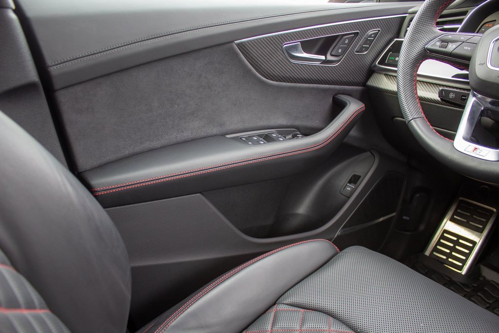 Used 2025 Audi SQ8 Prestige w/ Prestige Package image 19