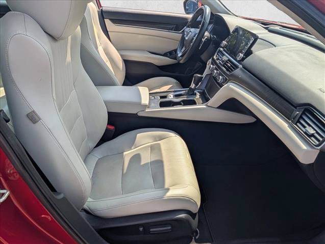 Used 2018 Honda Accord Touring image 21