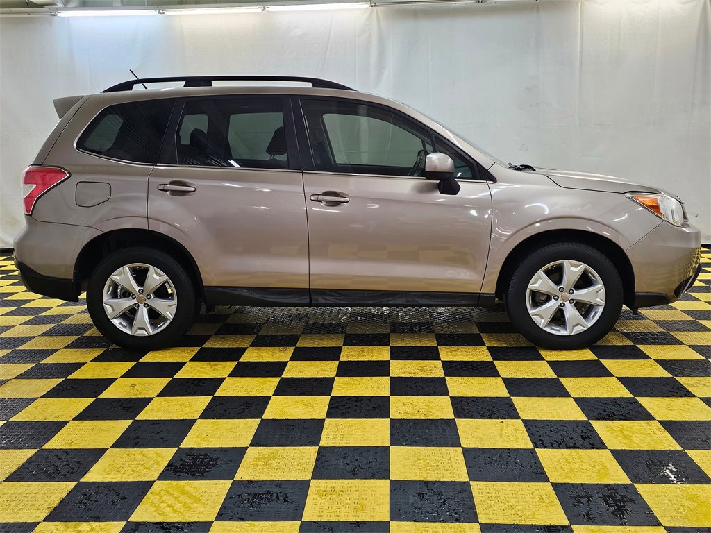 Used 2015 Subaru Forester 2.5i Limited image 2