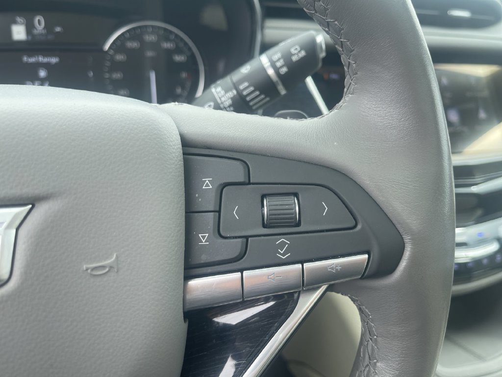 Used 2025 Cadillac XT6 Premium Luxury w/ LPO, Floor Liner Package AWD/4WD image 11
