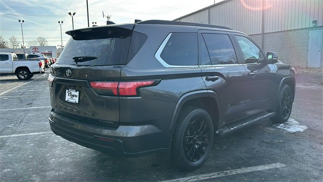 Used 2025 Toyota Sequoia SR5 w/ SR5 Premium Package image 28