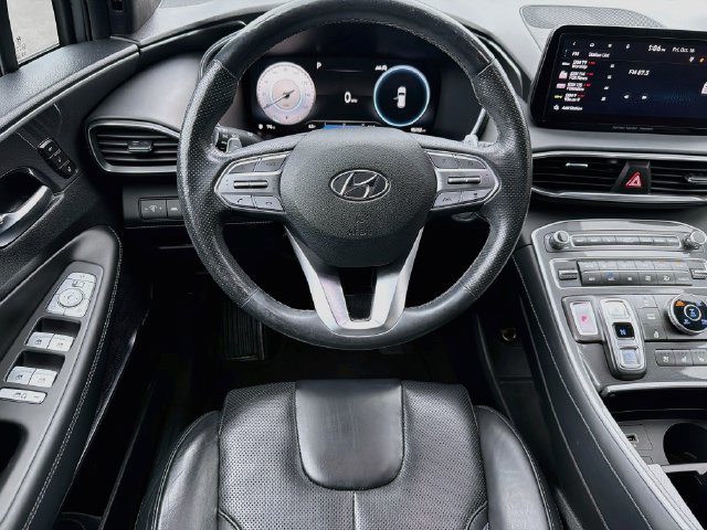 Used 2021 Hyundai Santa Fe Calligraphy AWD/4WD image 18