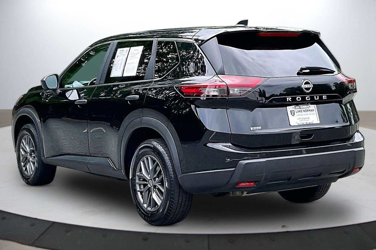 Used 2024 Nissan Rogue S FWD image 7