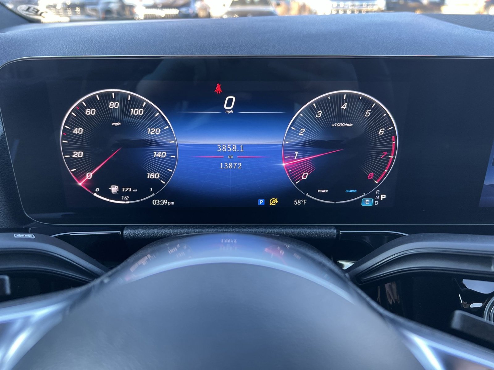 Used 2025 Mercedes-Benz GLA 250 4MATIC image 16