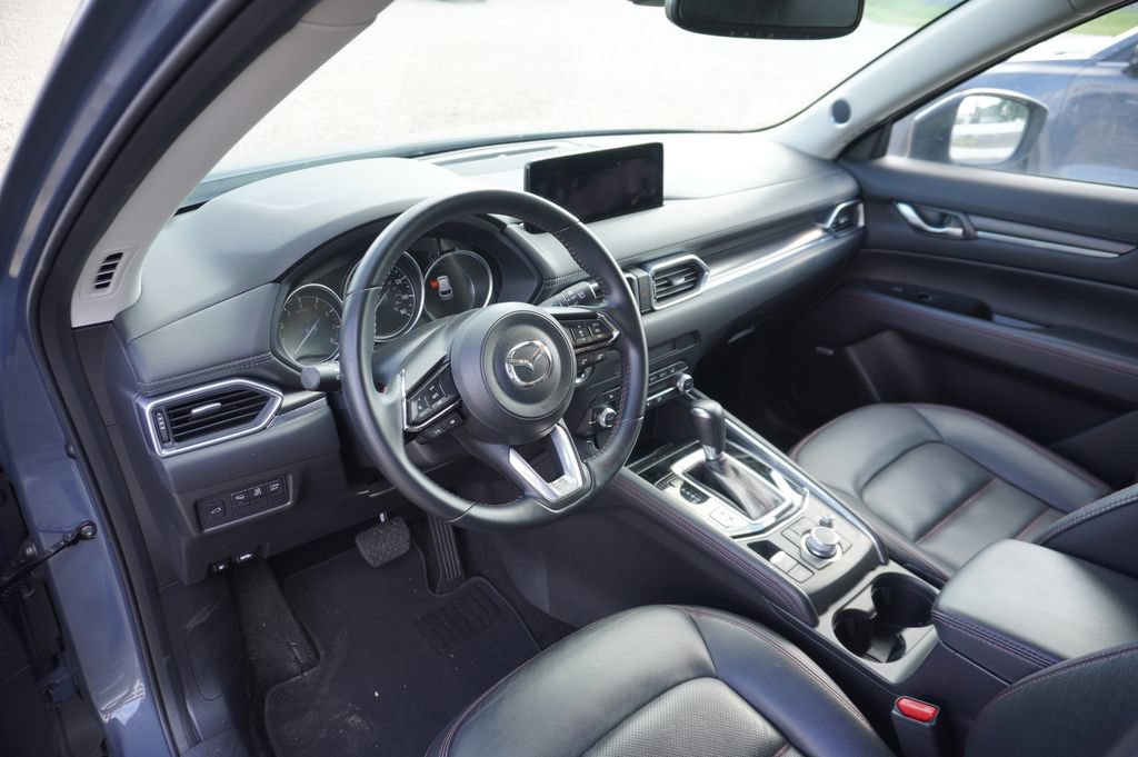Used 2025 MAZDA CX-5 Carbon Edition AWD/4WD image 3