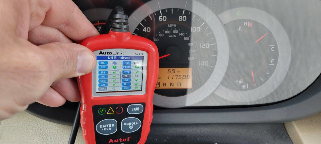 Used 2010 Toyota RAV4 2WD image 16