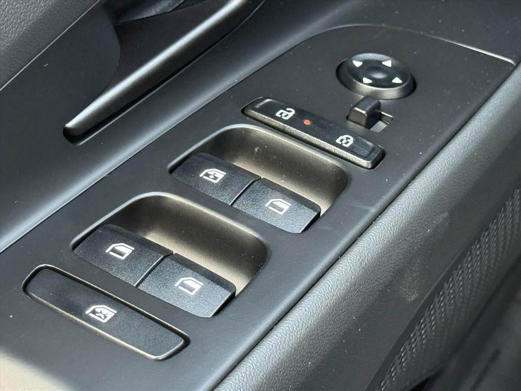 New 2026 Hyundai Elantra SEL Sport FWD image 15