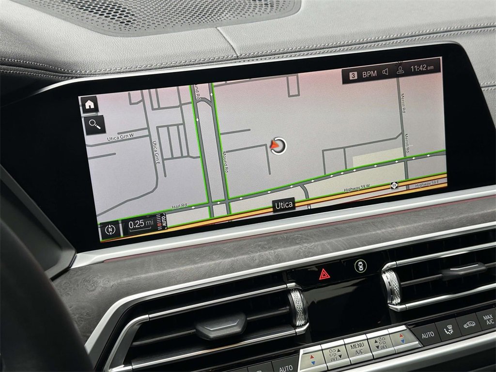 Used 2022 BMW X5 xDrive40i w/ Executive Package image 25