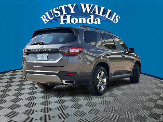 Certified 2026 Honda Pilot EX-L image 2