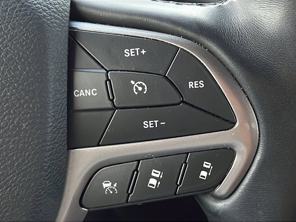 Used 2021 Jeep Grand Cherokee Limited w/ Quick Order Package 28K 80th RWD image 22