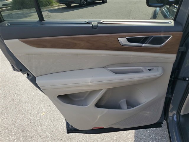 New 2026 Volkswagen Atlas SE image 9
