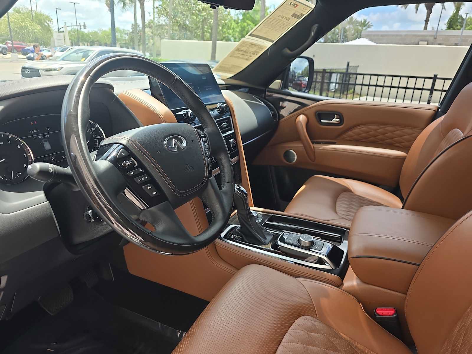 Certified 2024 INFINITI QX80 Sensory w/ Cargo Package AWD/4WD image 17