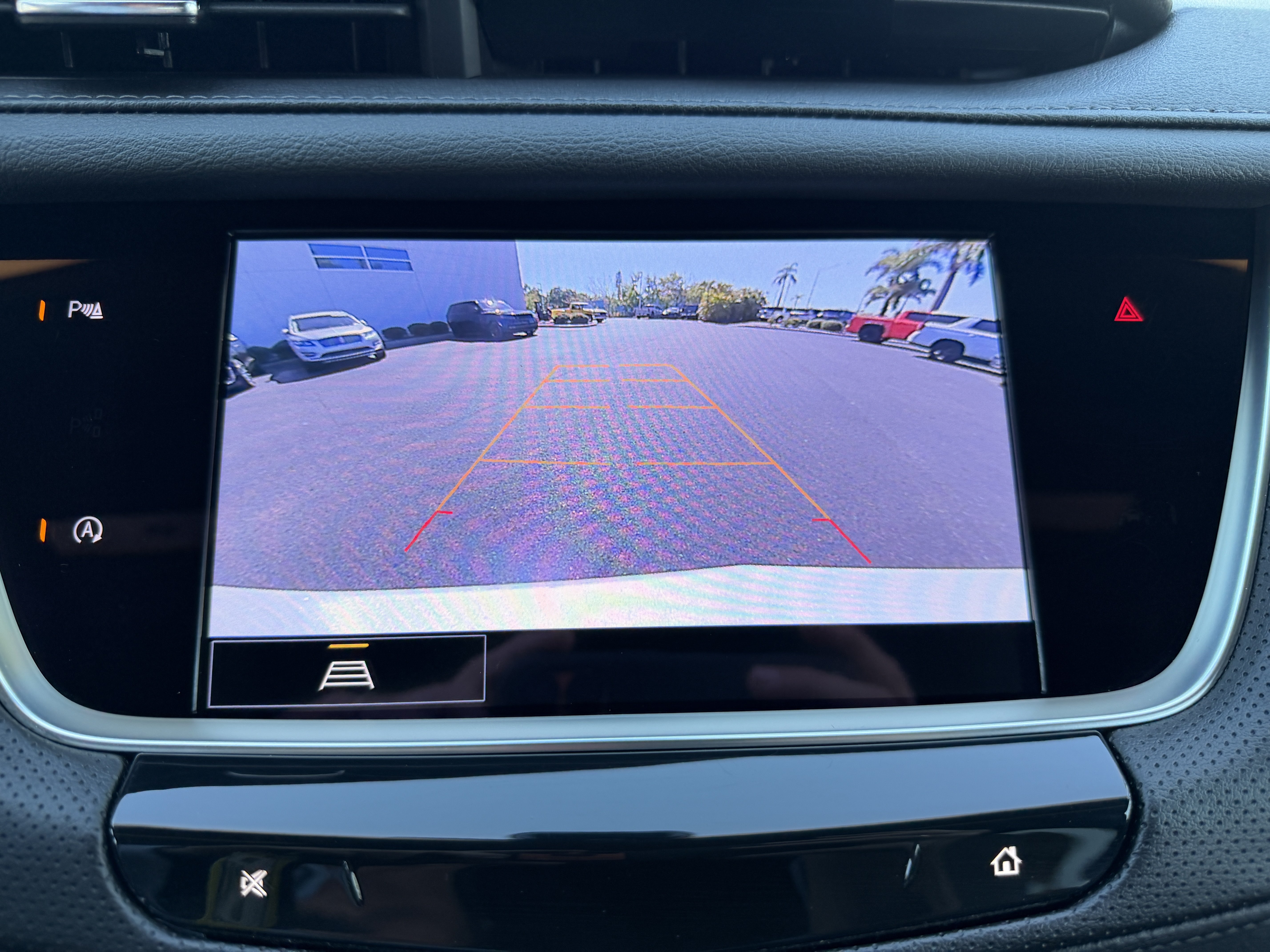 Certified 2025 Cadillac XT5 Premium Luxury AWD/4WD image 24