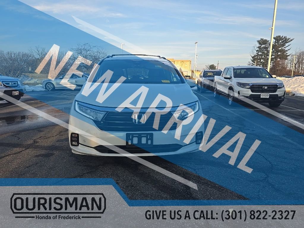 Used 2021 Honda Odyssey Touring image 3
