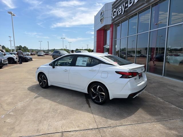 New 2025 Nissan Versa SR FWD image 2