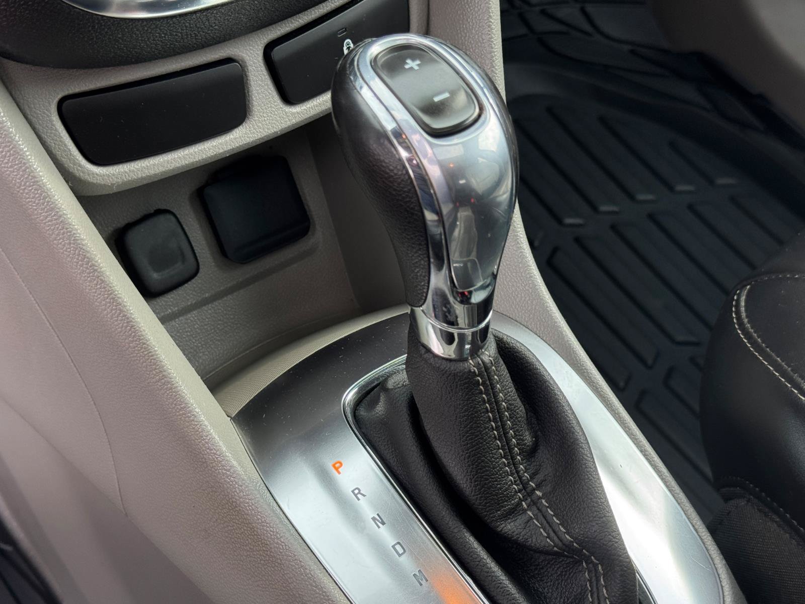 Used 2014 Buick Encore Leather FWD image 18