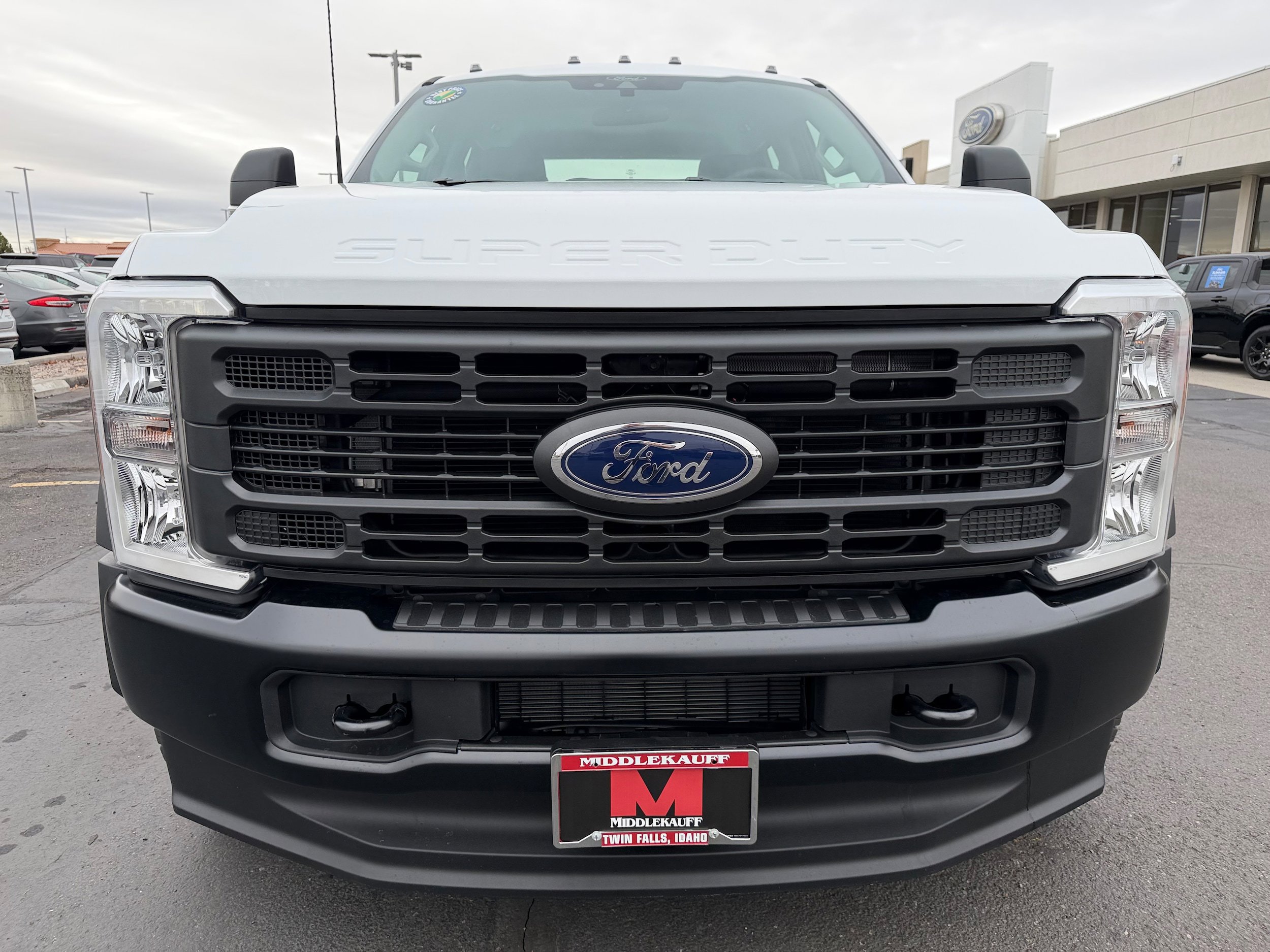 New 2026 Ford F450 XL w/ XL Driver Assist Package AWD/4WD image 8