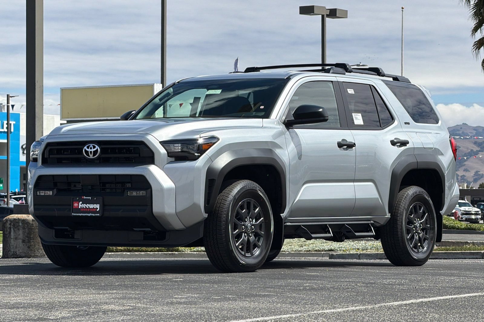New 2026 Toyota 4Runner SR5 AWD/4WD image 8