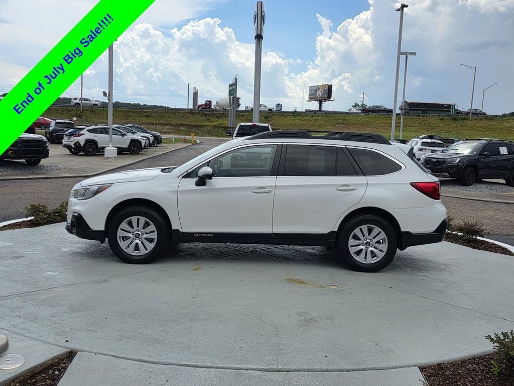 Used 2018 Subaru Outback 2.5i Premium AWD/4WD image 6