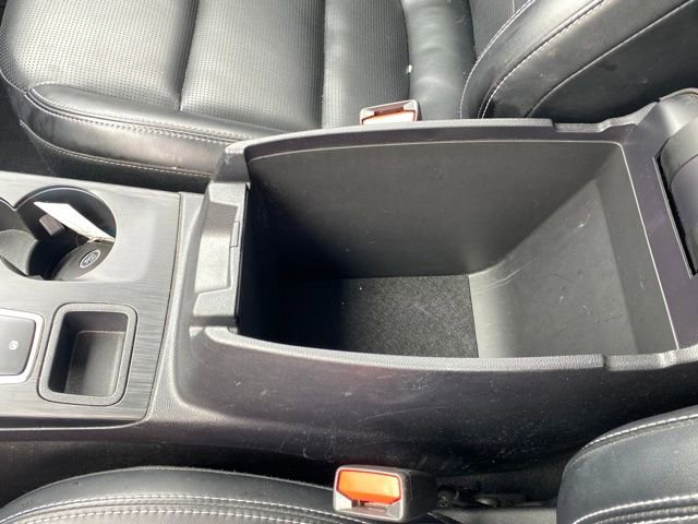 Used 2023 Ford Escape Platinum AWD/4WD image 14