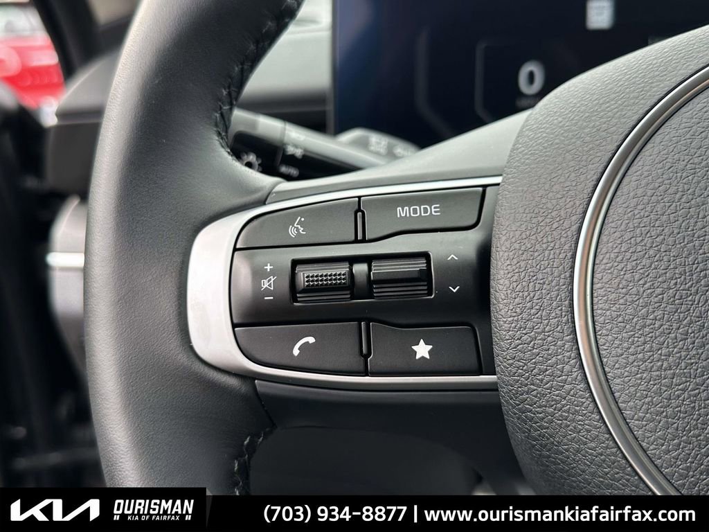 Certified 2025 Kia K5 EX image 10