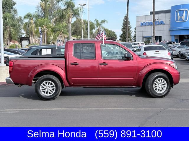 Used 2016 Nissan Frontier SV w/ SV Value Truck Package AWD/4WD image 4